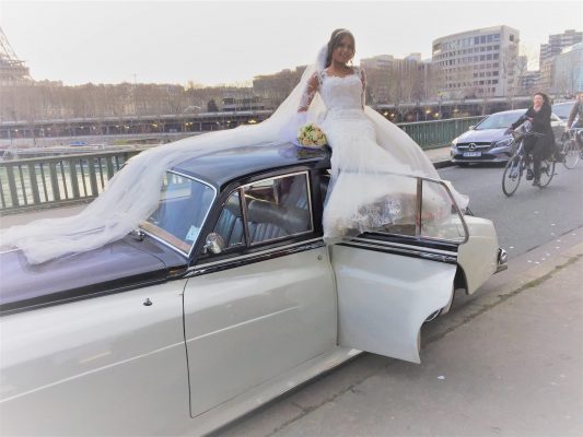 Locarolls location Rolls Royce photos de mariage à paris